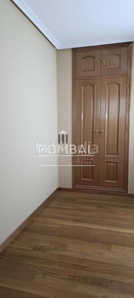Foto 6fe3ec63-878b-4c3b-9f43-3333521230fd. Piso en Centro Ourense