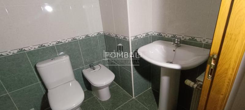 Foto dd91d9e6-2836-4b71-bb3e-cd00ab109223. Piso en Centro Ourense