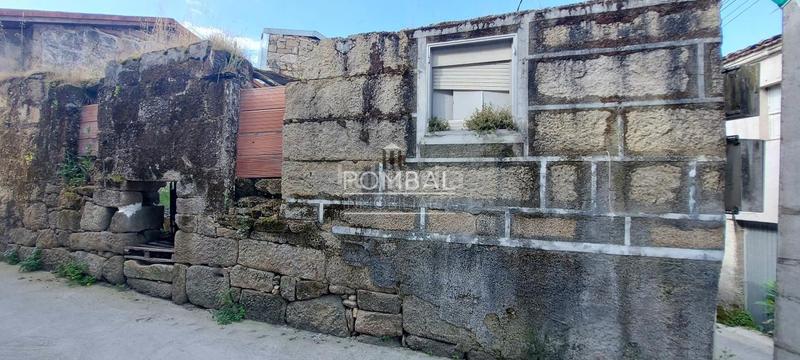 Foto f11f167f-a042-471f-ab2f-4827cc650c72. Haus mit heizung in Barbadás