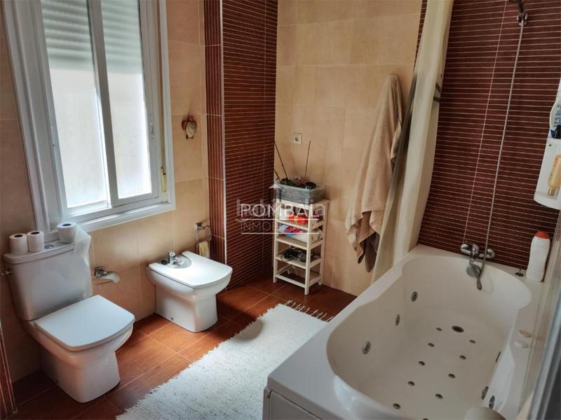 Foto 4d87d0a5-2972-42c4-aa9f-81b0e1d7a87a. Appartement avec chauffage dans Centro Ourense