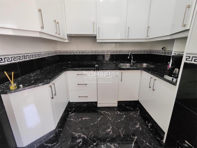Foto a857bc8a-f7d0-493f-9ba3-c84caf1ab2b1. Appartement avec chauffage dans Centro Ourense