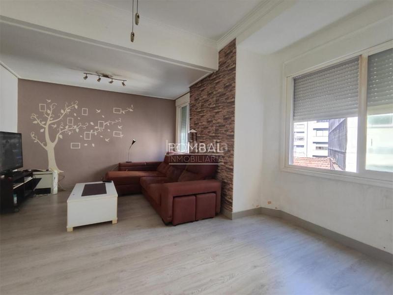 Foto d5b9f500-76b6-41ad-ad31-080fea8a7f13. Piso en Centro Ourense