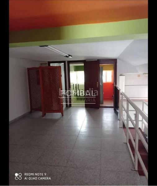 Foto 4a4fe7a4-e854-4321-8cc7-f3e92ce4acb1. Location local commercial dans Centro Ourense