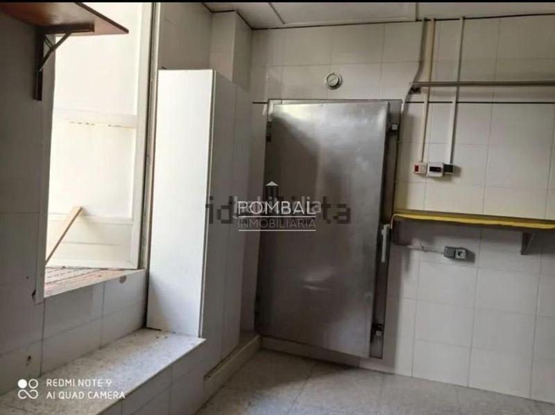 Foto 5aee9c63-92f8-4aa5-9d57-96778c73a10a. Location local commercial dans Centro Ourense