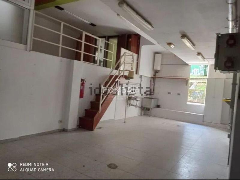 Foto aa34a0a9-83c2-4dbf-9f4c-a84aefe5eea7. Location local commercial dans Centro Ourense