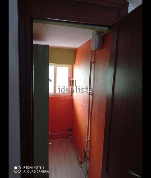 Foto c143d06b-5bd3-47de-9267-7dd229316880. Location local commercial dans Centro Ourense