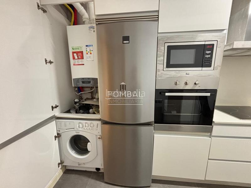 Foto a28f6fcd-b626-4e55-b83c-7f1c3b2f81aa. Location appartement avec chauffage dans Ensanche - Sar Santiago de Compostela