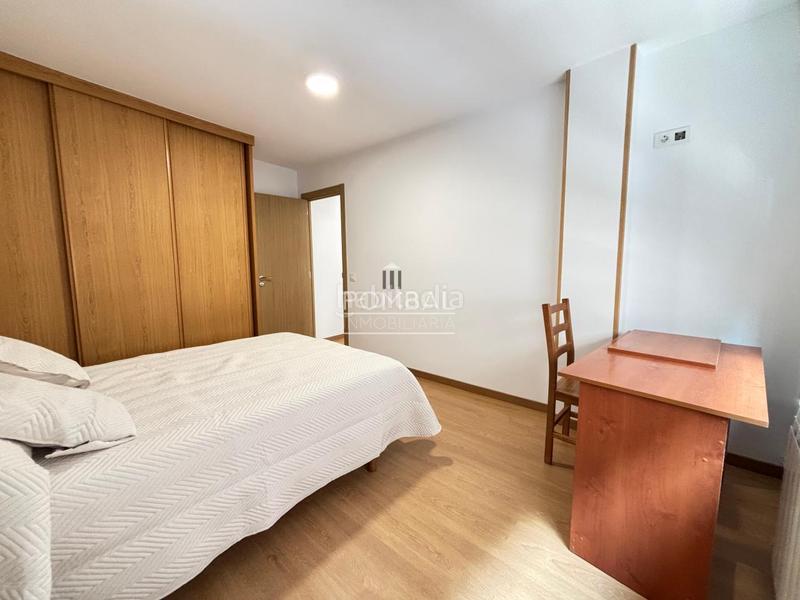 Foto b8377d29-f546-4591-953c-61a6ff20a904. Location appartement avec chauffage dans Ensanche - Sar Santiago de Compostela