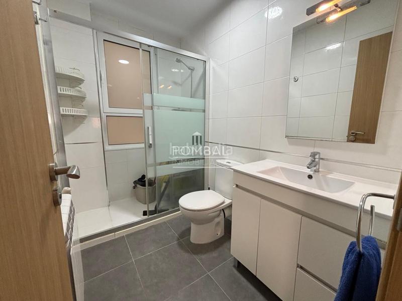 Foto bcb03155-4fc0-4039-b522-c8e37e0ef238. Location appartement avec chauffage dans Ensanche - Sar Santiago de Compostela