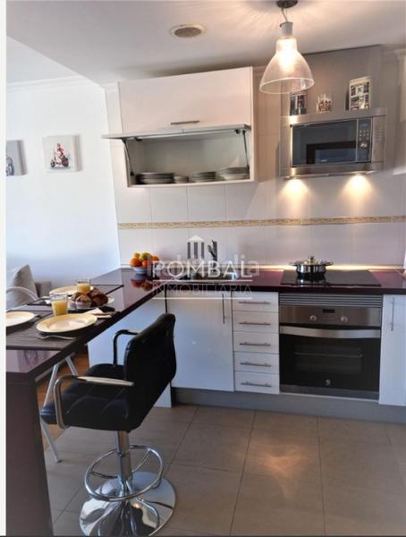 Foto 86afed58-6f02-43b1-9435-b216bc08f365. Affitto appartamento con riscaldamento parcheggio piscina in Ribeira