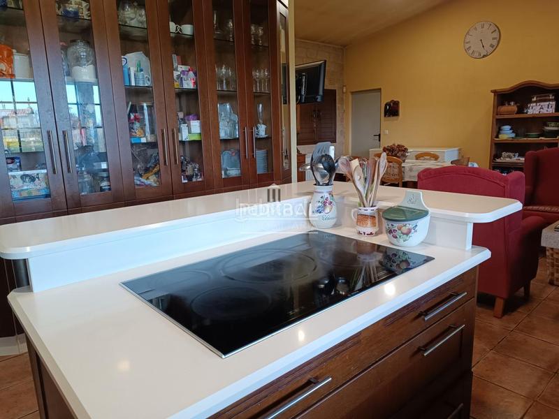 Foto 65b144ee-3e8a-4df8-8a1c-215ff7f9497d. Casa en Val do Dubra