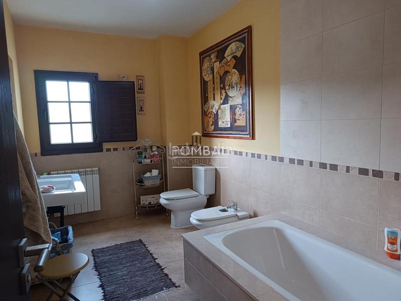 Foto dea3f383-9016-4f8d-a85c-81e94792f4c0. Casa en Val do Dubra