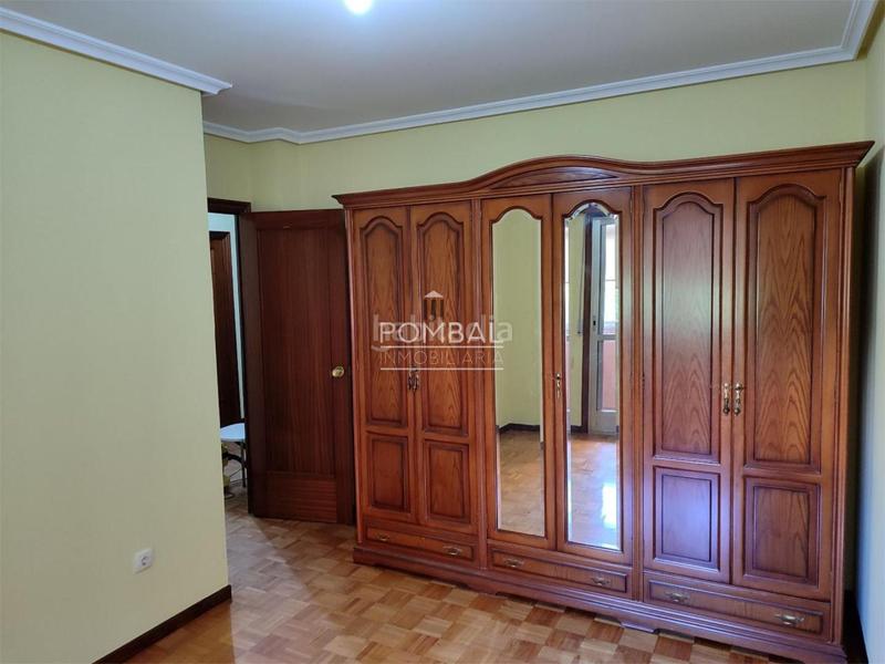 Foto 4854c144-44a3-4f2e-ba46-c0939d7628d0. Piso en A Ponte Ourense