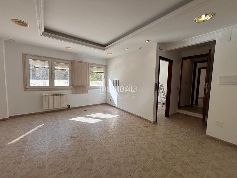 Foto 0874c905-db8f-4579-ac5d-b8f1292d8f52. Flat with heating in Conxo Santiago de Compostela