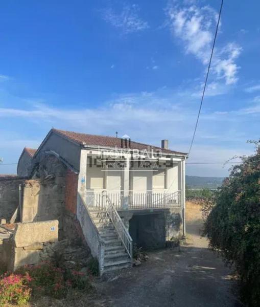 Foto bdd11358-fd50-4d9a-8f41-2588b55f44bb. Casa en San Cibrao das Viñas