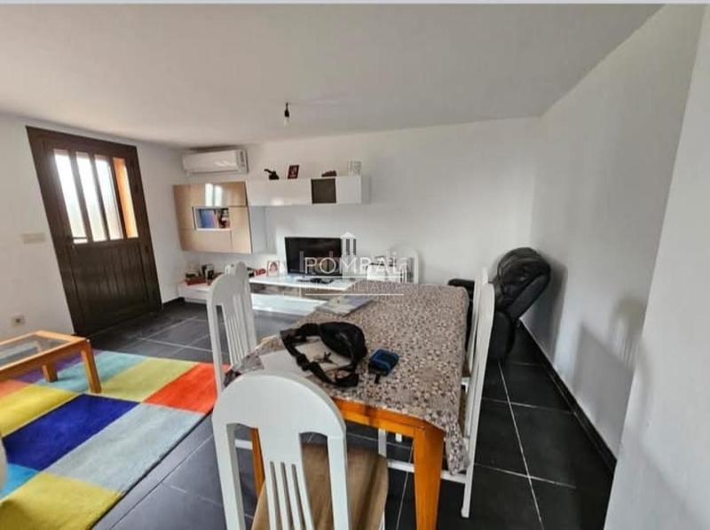 Foto fcfadaf4-cec1-40c8-b839-899435530ce2. Alquiler casa en San Cibrao das Viñas
