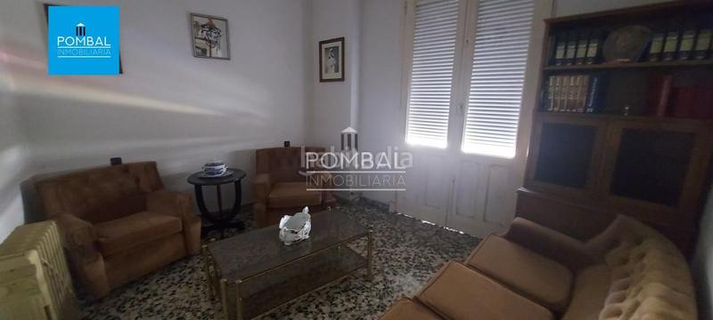 Foto ac32909c-f29c-4175-aa50-c570f6da1d1e. Edificio en Barbadás