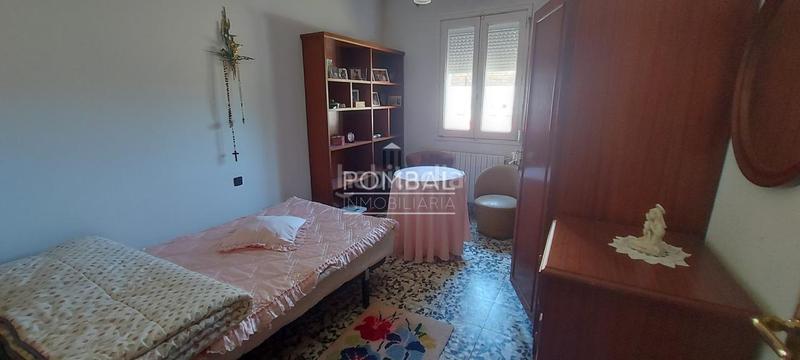 Foto fd9c73dd-4e2f-4114-8ba6-23db6c7fd9af. Edificio en Barbadás