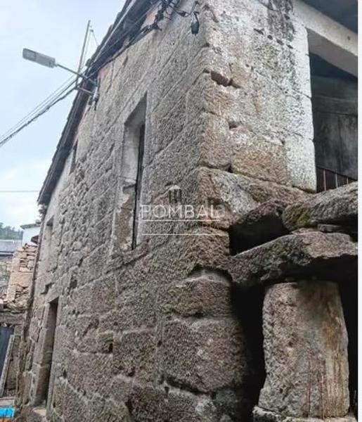 Foto a593350c-e130-4c6a-bd8c-ff03ef02f8d6. House with heating in Ventiun Ourense