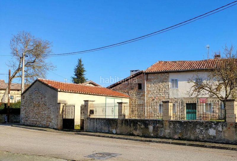 Foto 2761a8ec-355b-42a5-b2f4-fe5d93714179. Casa adossada amb calefacció aparcament a Atapuerca