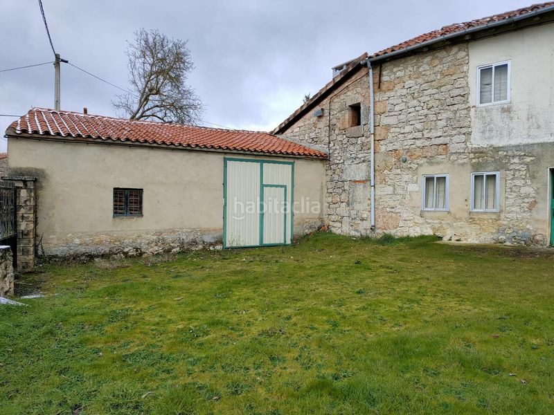 Foto 5baf4661-4365-487a-a63e-1f6f5d77813e. Casa adossada amb calefacció aparcament a Atapuerca