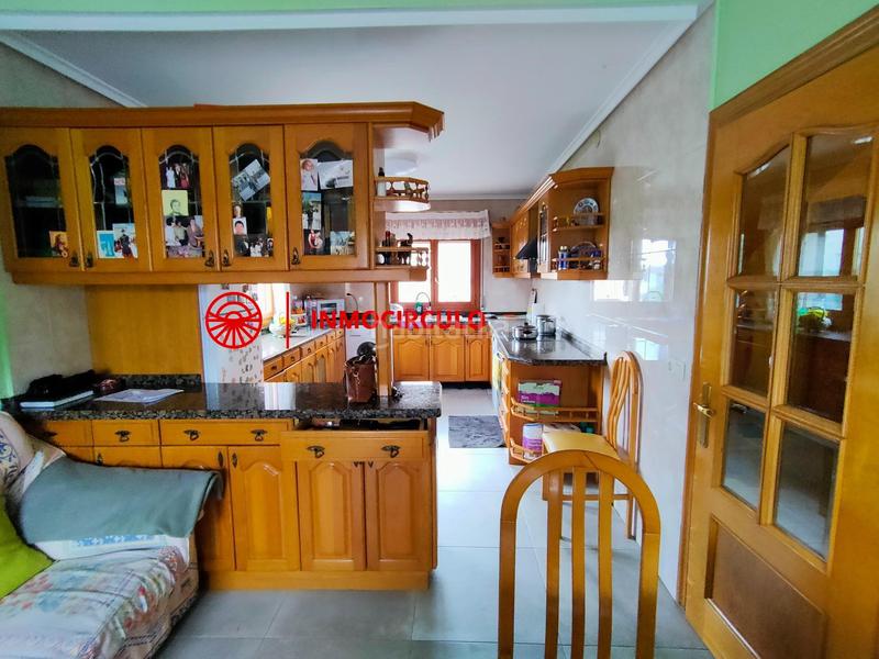 Foto 64b7ba75-7c87-4328-aafe-8f98da071ca1. Casa amb calefacció aparcament a Tardajos