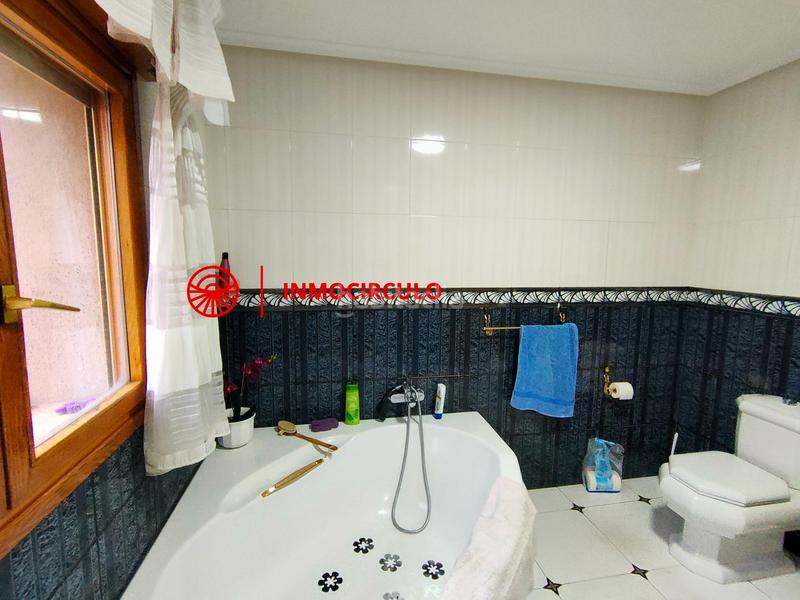 Foto efd60567-8ed8-42c1-b1d0-6207c3b4276b. Casa amb calefacció aparcament a Tardajos