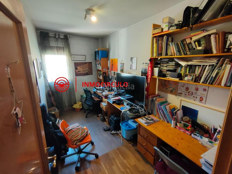 Foto 0a3b2d60-8b2c-4eeb-853c-3f890a7dcbf8. Reihenhaus mit heizung parking in Villatoro Burgos