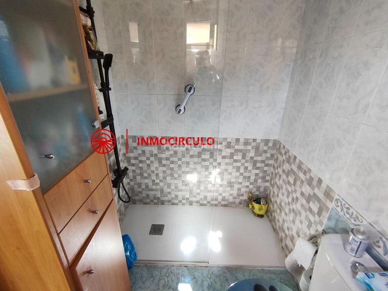 Foto 1b6a9fdb-49ab-4950-989d-9cfb2eb131e8. Reihenhaus mit heizung parking in Villatoro Burgos