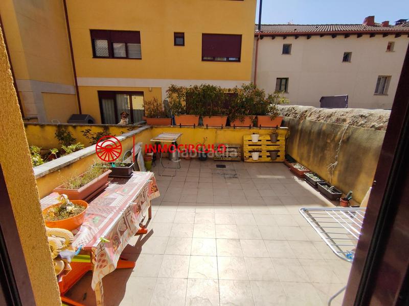 Foto 1f70cf18-3cfe-45b8-8792-6f1fdb7e3c62. Reihenhaus mit heizung parking in Villatoro Burgos