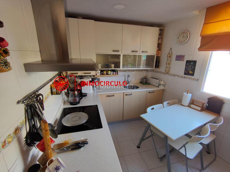 Foto 3ea85852-a203-41b1-88ef-5b28db7bf762. Reihenhaus mit heizung parking in Villatoro Burgos