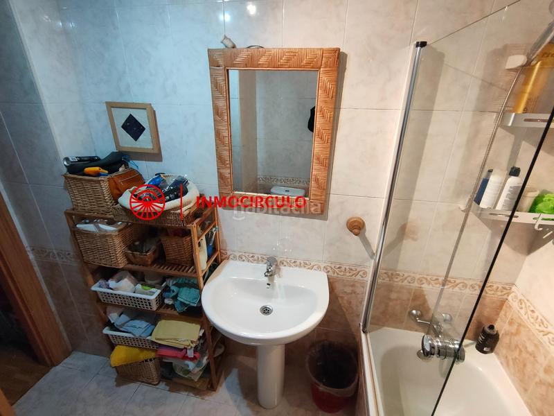 Foto 58538133-6f9e-412e-844d-2a06c8362861. Reihenhaus mit heizung parking in Villatoro Burgos