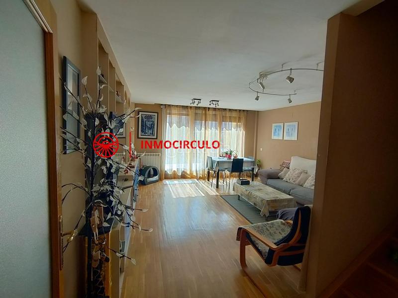 Foto 6741ab16-ea6f-4e0d-be62-720f68e37057. Reihenhaus mit heizung parking in Villatoro Burgos