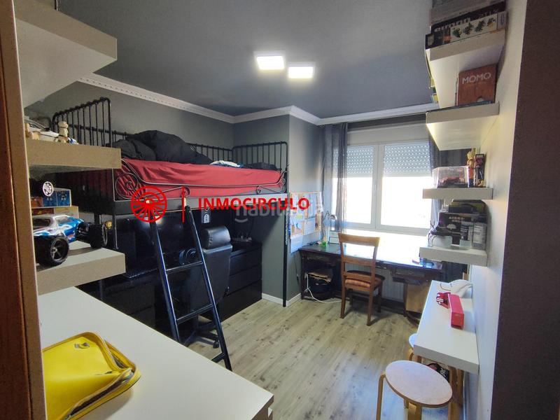 Foto 4afa31c5-b668-41c1-8869-71e2b0edf9c2. Duplex avec chauffage parking dans Villagonzalo Pedernales