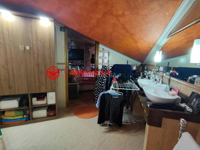 Foto 646c01f8-0a61-4b75-aff7-e214afe4966c. Duplex avec chauffage parking dans Villagonzalo Pedernales