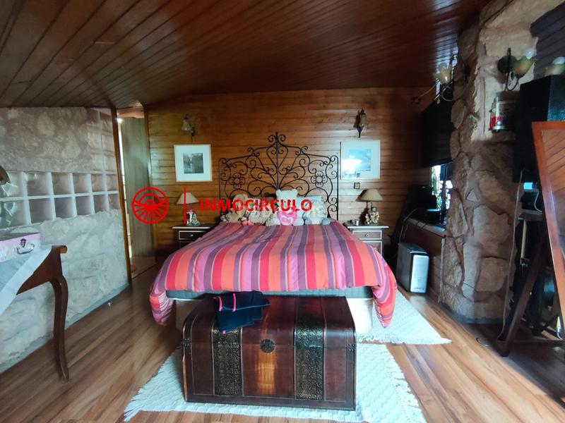 Foto edfa0f9b-eb8e-47a8-8246-e8516cb51720. Duplex avec chauffage parking dans Villagonzalo Pedernales