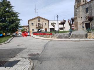 Terrain résidentiel à Alfoz de Quintanadueñas. Edificio para constuir