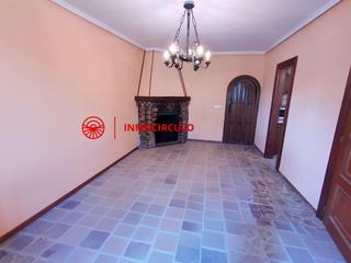 Bauernhof in Villangómez. Oportunidad única en villangomez!