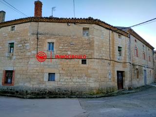 Casa a Plaza la poza 17. Oportunidad única en el camino de santiago