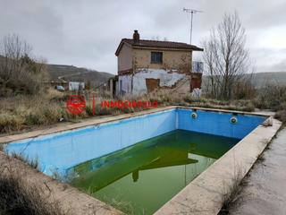 Masia a Briviesca. Tu refugio de ensueño en briviesca te espera!