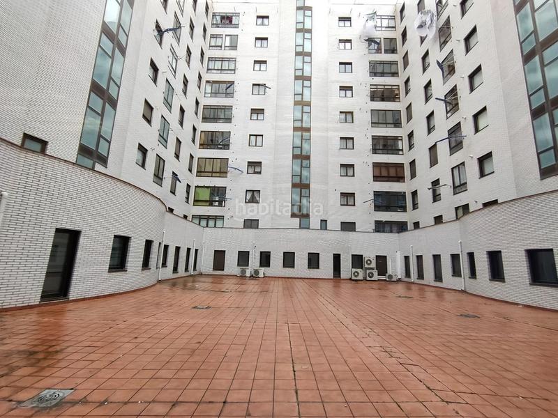 Foto 0be2e2d2-8fb8-451c-98b1-f91ed29c4981. Ufficio con riscaldamento in Illera Burgos