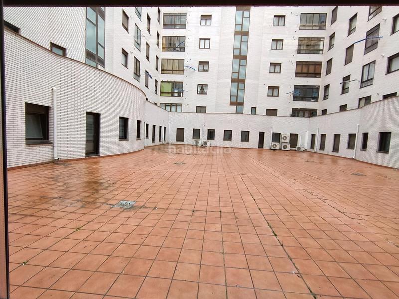 Foto f73bdbb2-fd5b-4ac7-bb33-63cdee03e819. Ufficio con riscaldamento in Illera Burgos