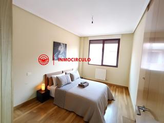 Xalet en Illera. Exclusivo chalet pareado junto al hubu tu oasis urbano en burgos