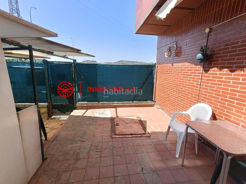 Foto a5703491-616f-4ada-b884-6ab013764994. Maison jumelée avec parking dans Villafría - La Ventilla - Castañares Burgos