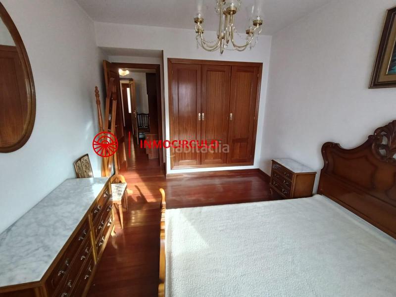 Foto d5e9dfb6-fbfa-43d6-ab9a-f28564eea45a. Pis amb aparcament a Villa Pilar Burgos