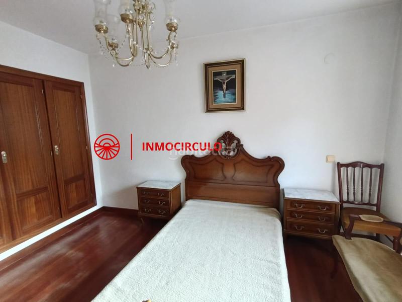 Foto f2e4bc04-c668-4252-8d85-823a6d192b29. Pis amb aparcament a Villa Pilar Burgos