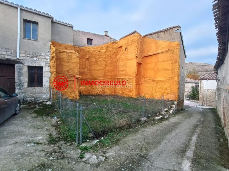 Foto 4b85d96e-919a-47be-80ab-9e0177f8601b. Casa adossada a Iglesias