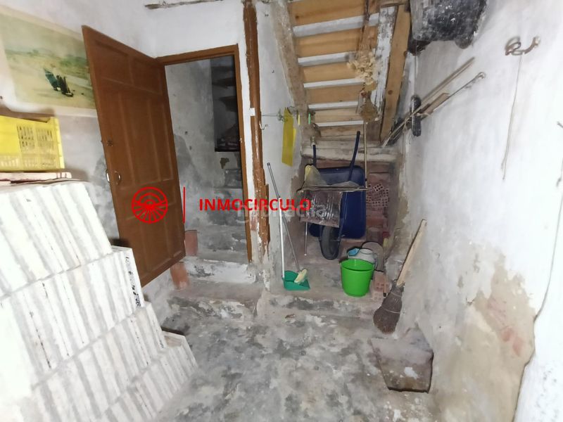 Foto 68543b52-a514-490a-82db-2db2dcffa1d4. Casa adossada a Iglesias