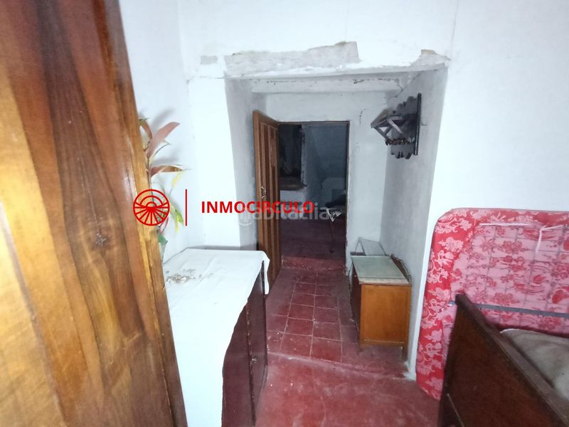 Foto a91be092-2436-4092-9535-8d780a1b2e64. Casa adossada a Iglesias