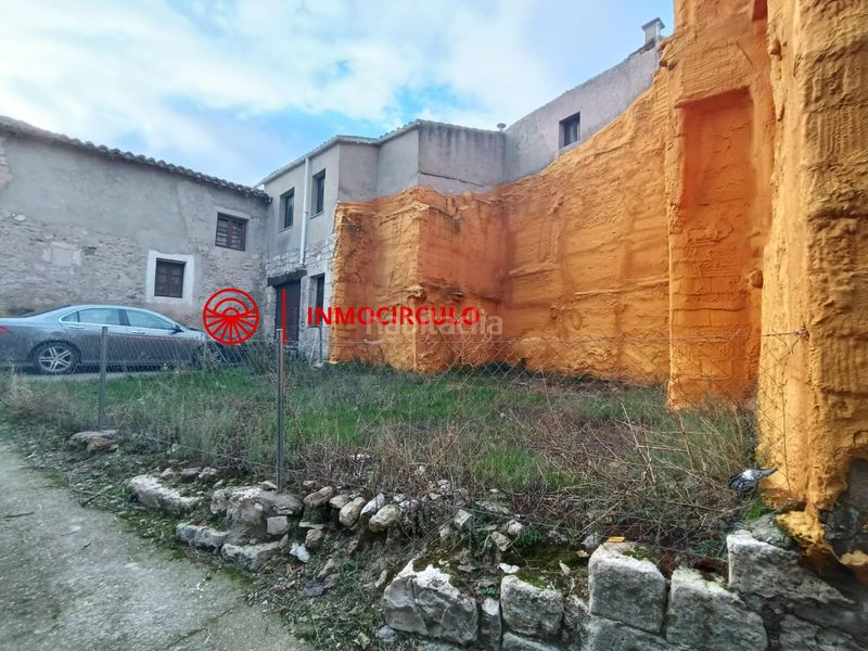 Foto e697bca4-99c9-489e-9670-5650ab7efcd0. Casa adossada a Iglesias